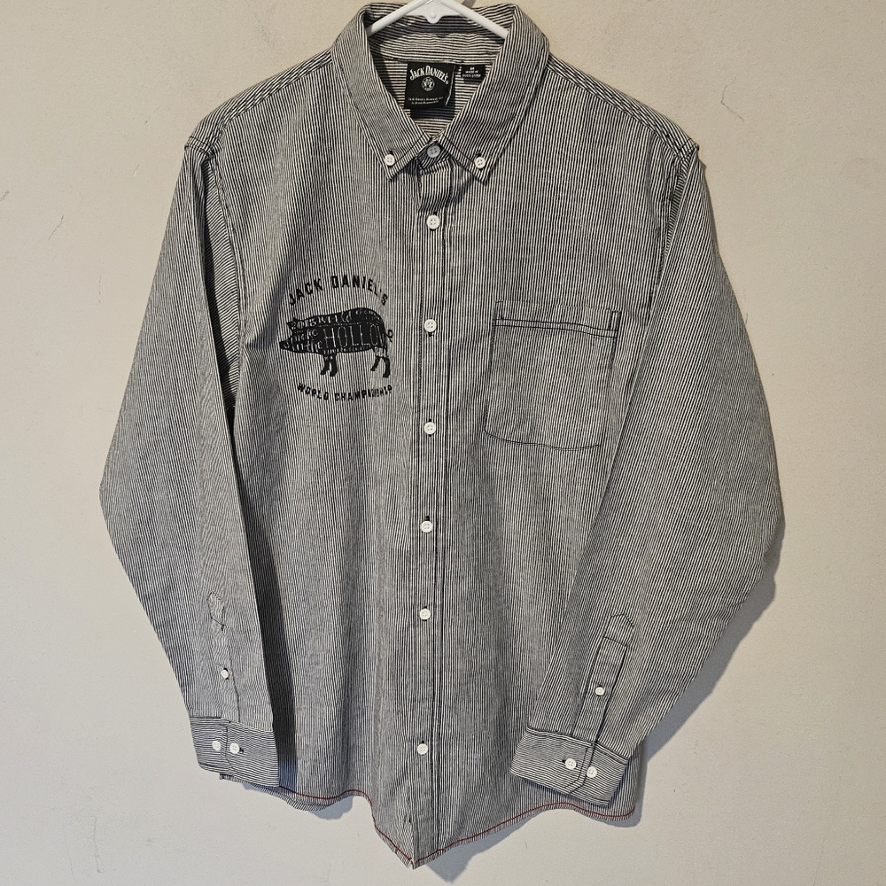 Jack Daniels Old No. 7 Brand Tennessee Whiskey Button Down Shirt - Size Medium